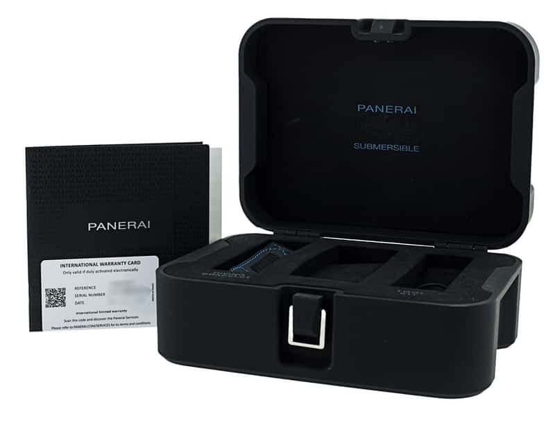 Panerai Luminor Submersible PAM01305